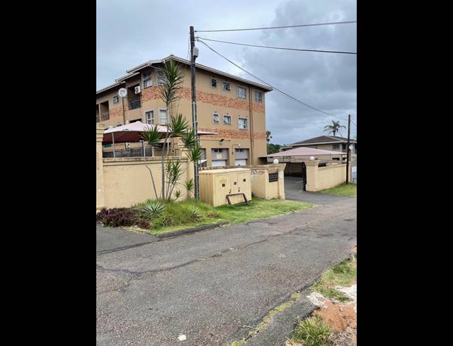 2 BEDROOM PROPERTY TO RENT IN BLUFF